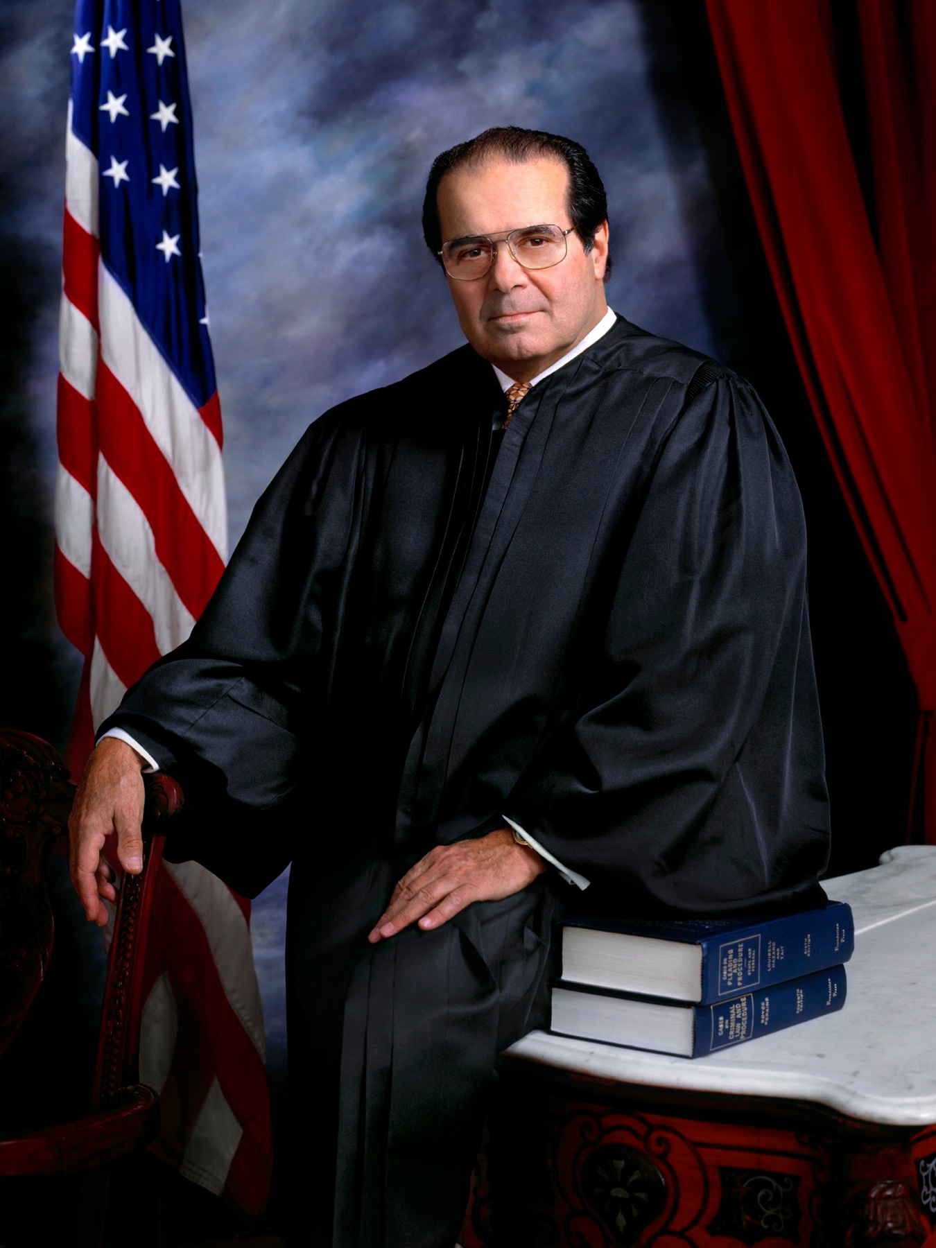 Formal portrait of Justice Antonin Scalia